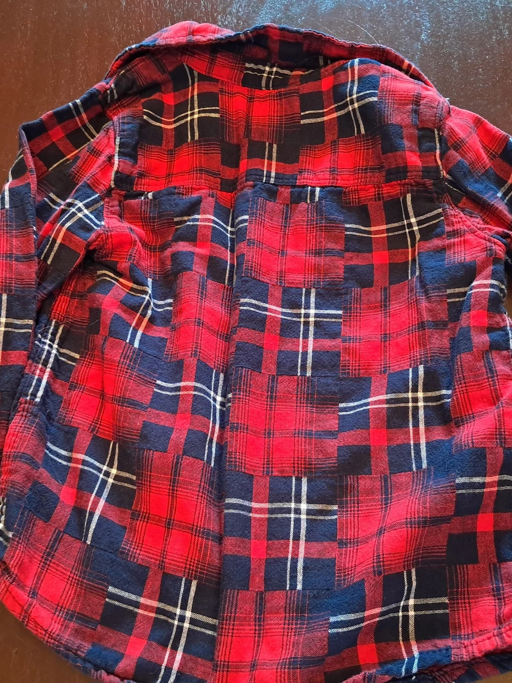 OshKosh Bgosh plaid button